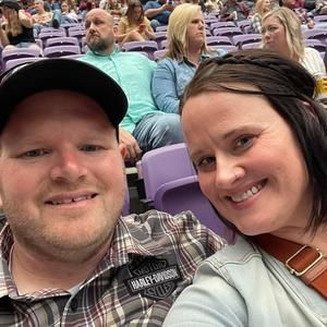 Meet your Posher, Alesha